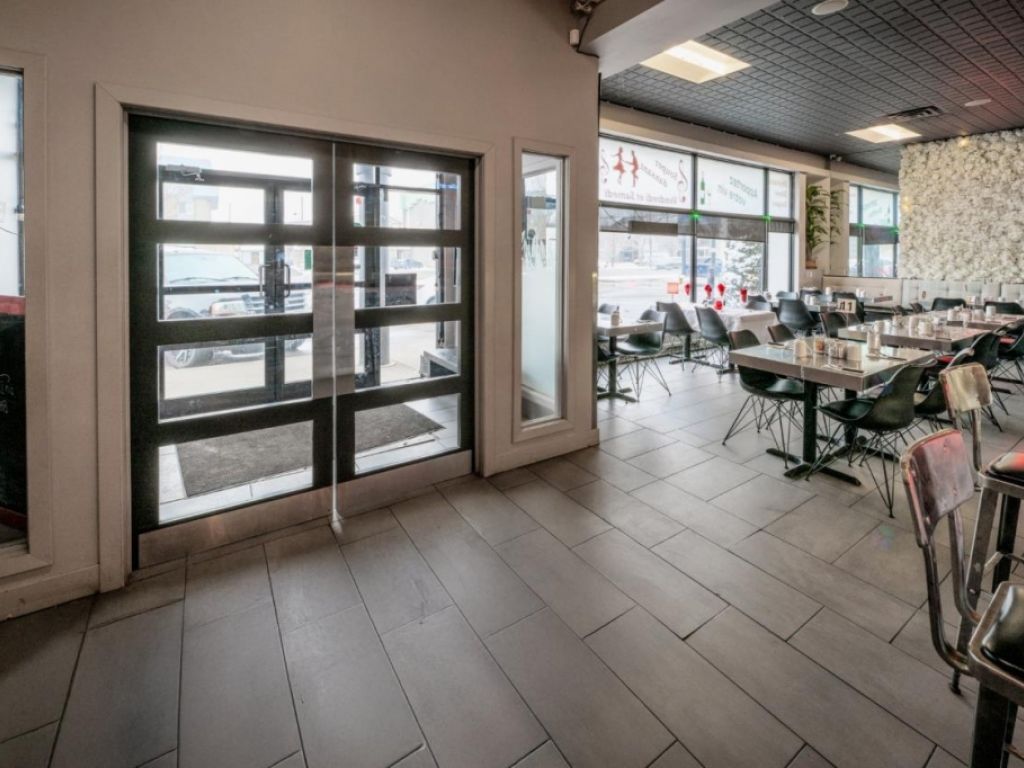 Restaurant dj. dner, souper Apportez votre vin