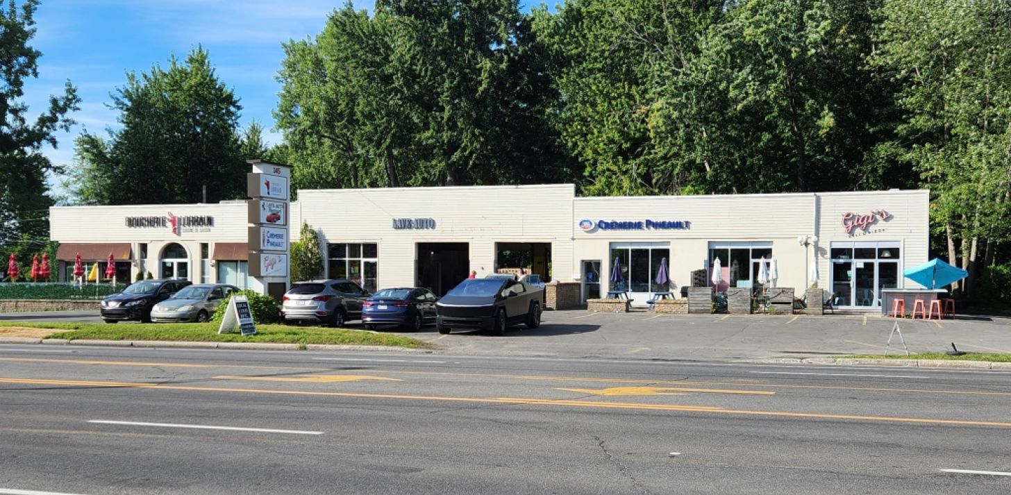 Local commercial  - À louer