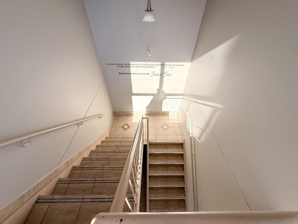BUREAUX D'AFFAIRES POUR PROFESSIONNELS