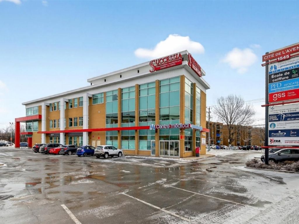 Condo commercial � vendre