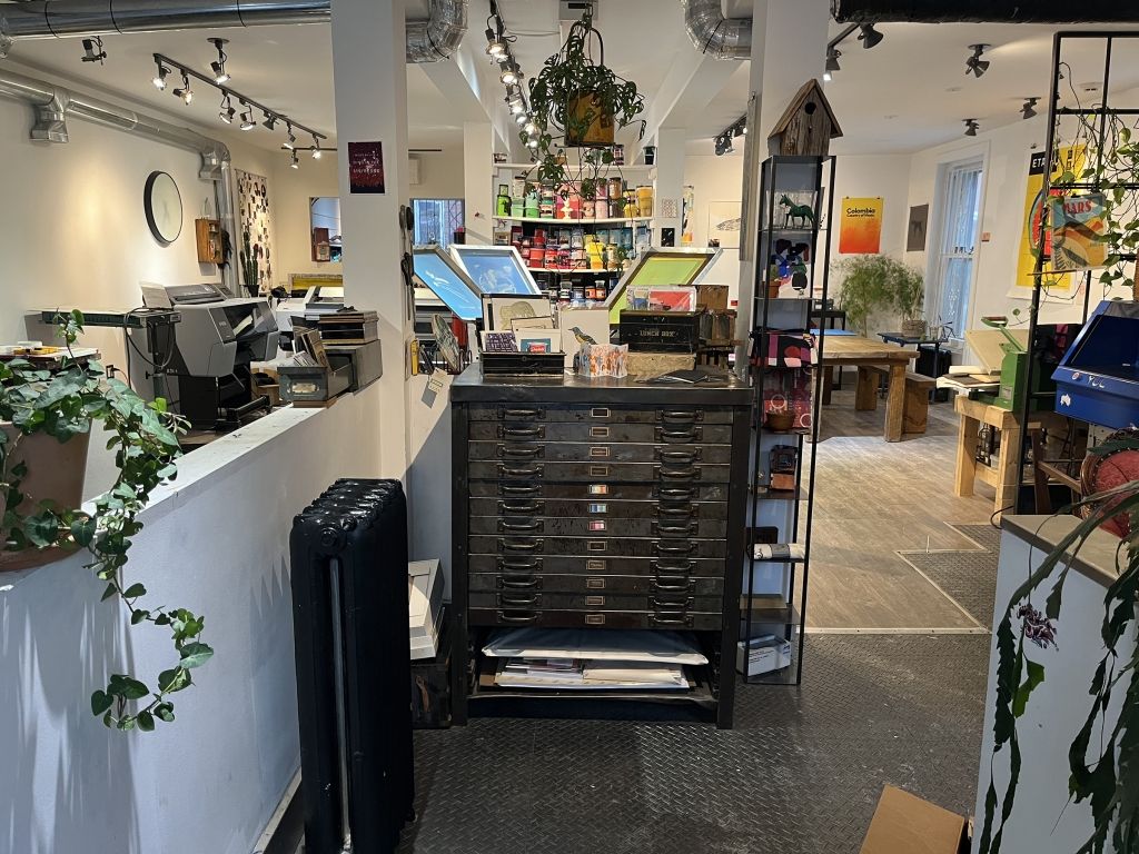 Studio - Commercial space for rent on the Plateau