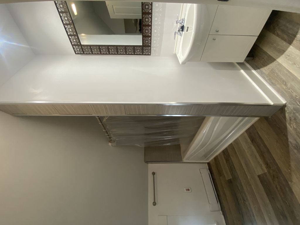 Local commercial-bureaux rnovs  louer au coeur de Sutton 