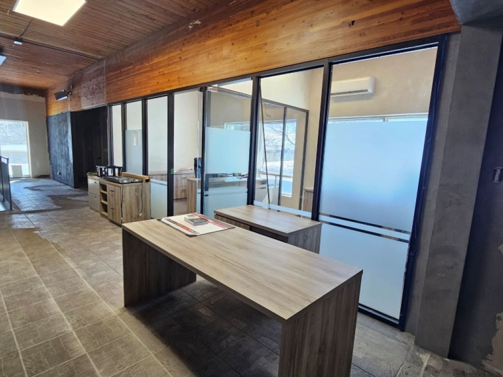 LOCAL INDUSTRIEL NEUVILLE 6500pc