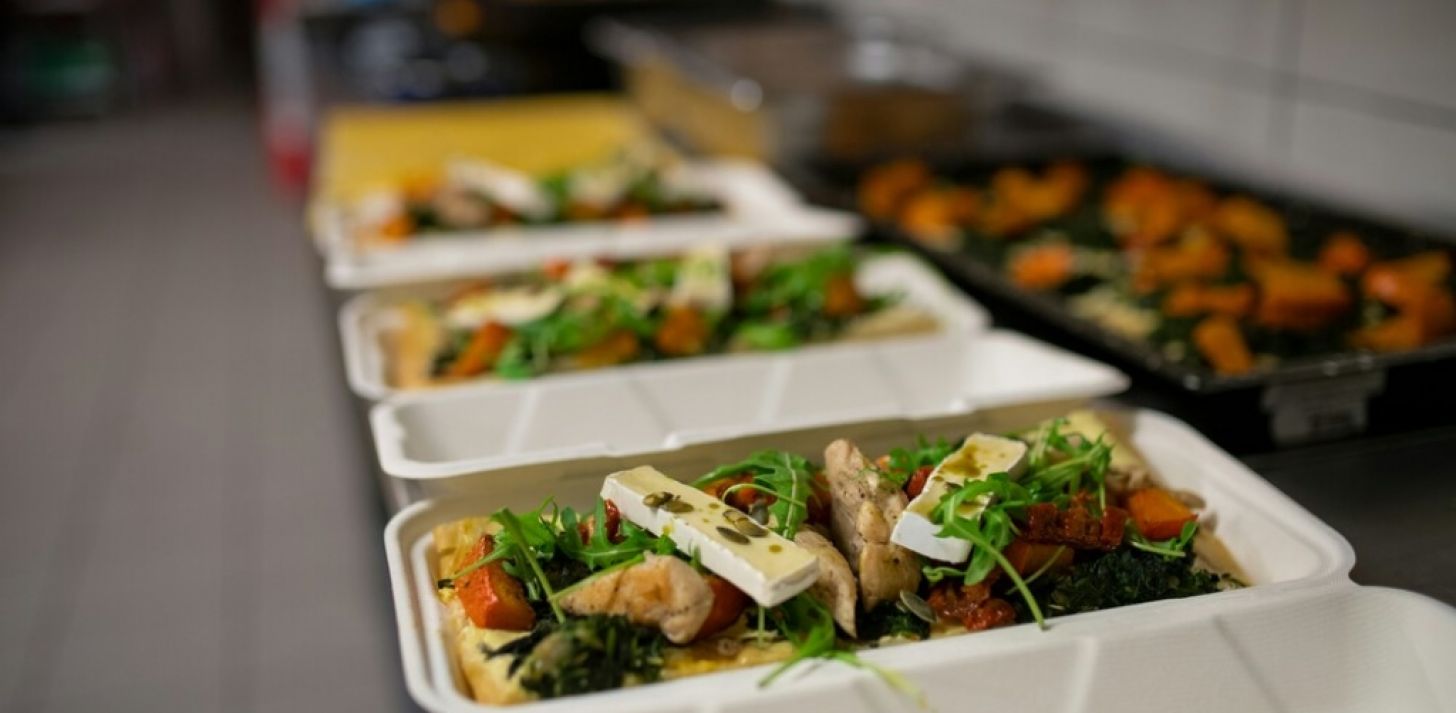 Spécialité : Mets cuisinés 2 points de vente Rive-sud Mtl - À vendre