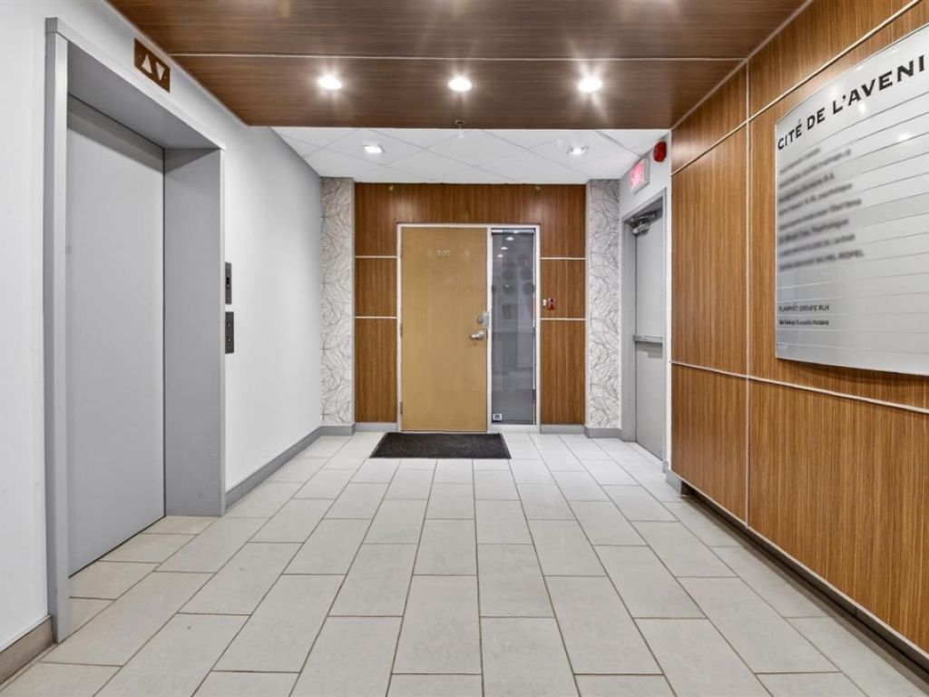 Condo commercial � vendre