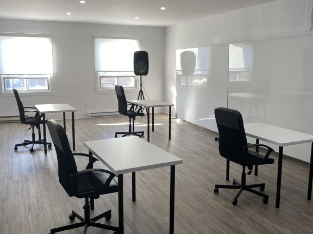 Bail commercial  cder  Opportunit rare  Laval 