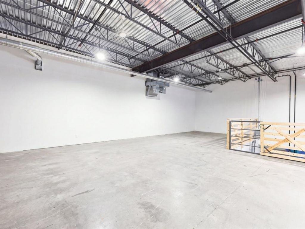 Condo industriel � vendre