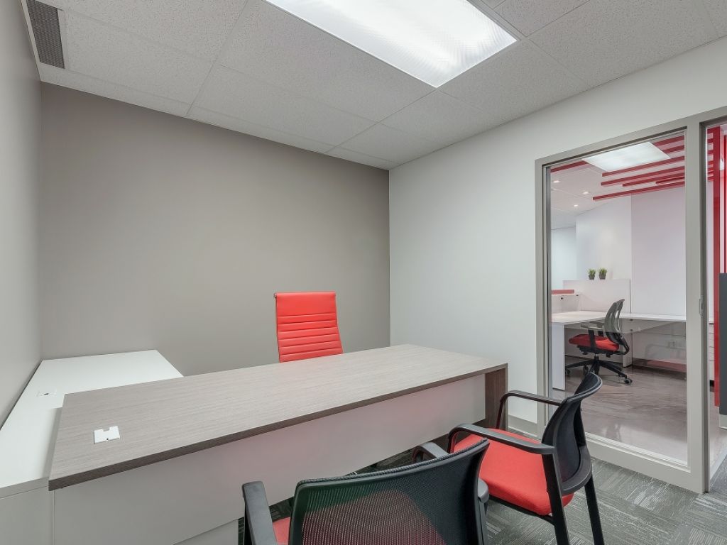 🏢 Office suite for rent in professional shared accommodation | Boisbriand