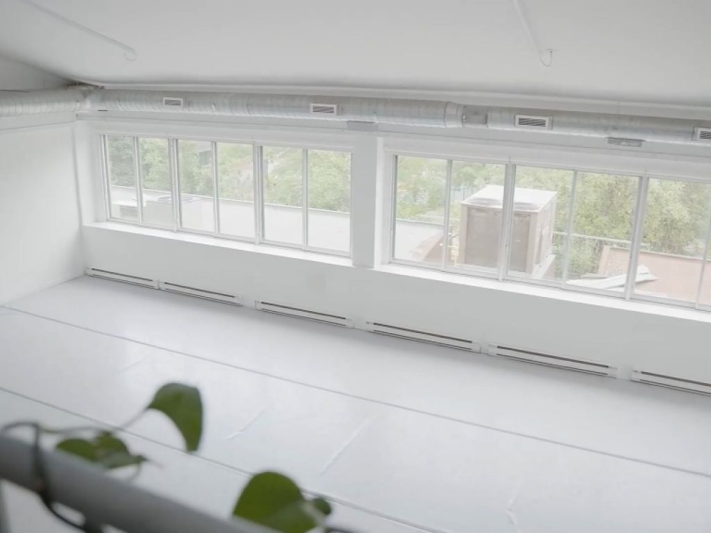 Cession de bail - Loft (studio) 5000 Iberville - 2000 pieds carrs 
