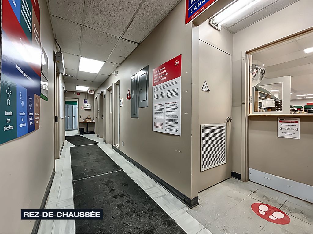 Industrial/Commercial space for lease - Jonquire - 400 to 10,500 ft2 