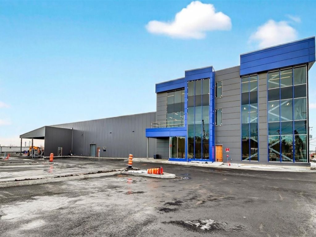 B�tisse industrielle � vendre