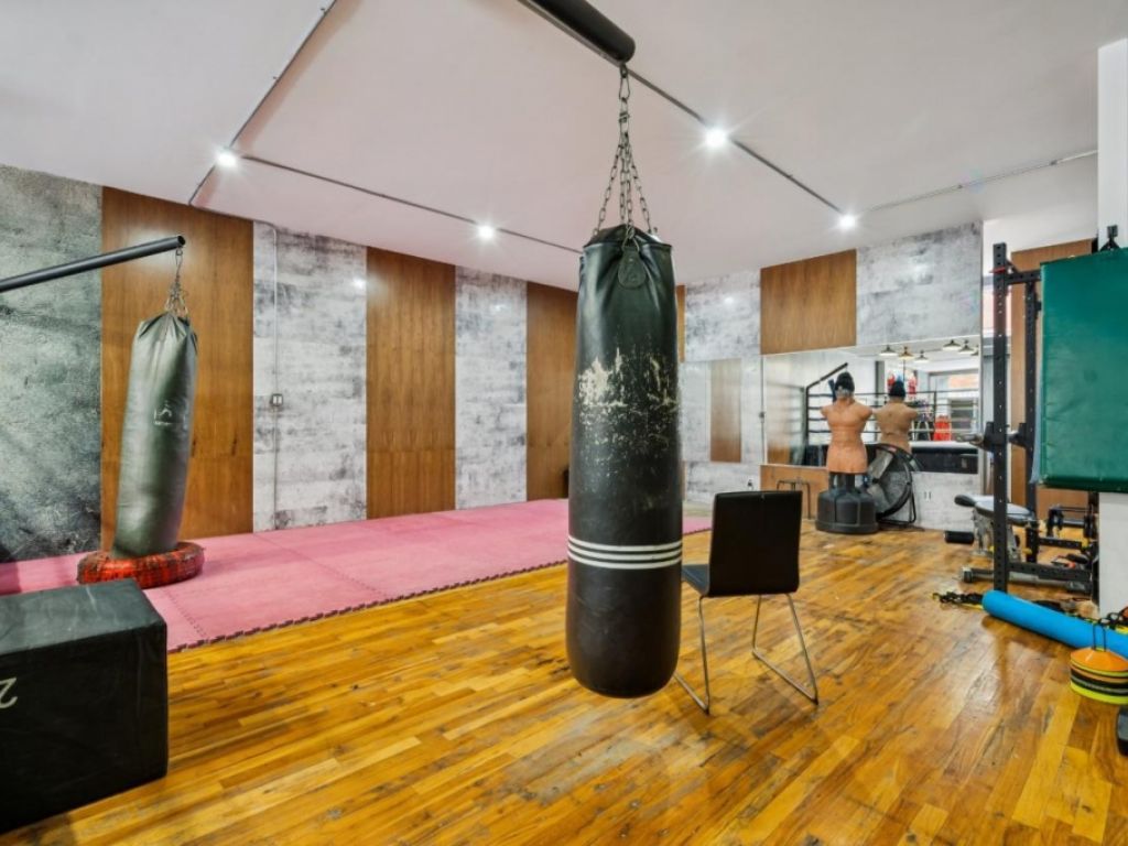 Commercial condo 3,500 sq. ft. on 2 floors in Villeray