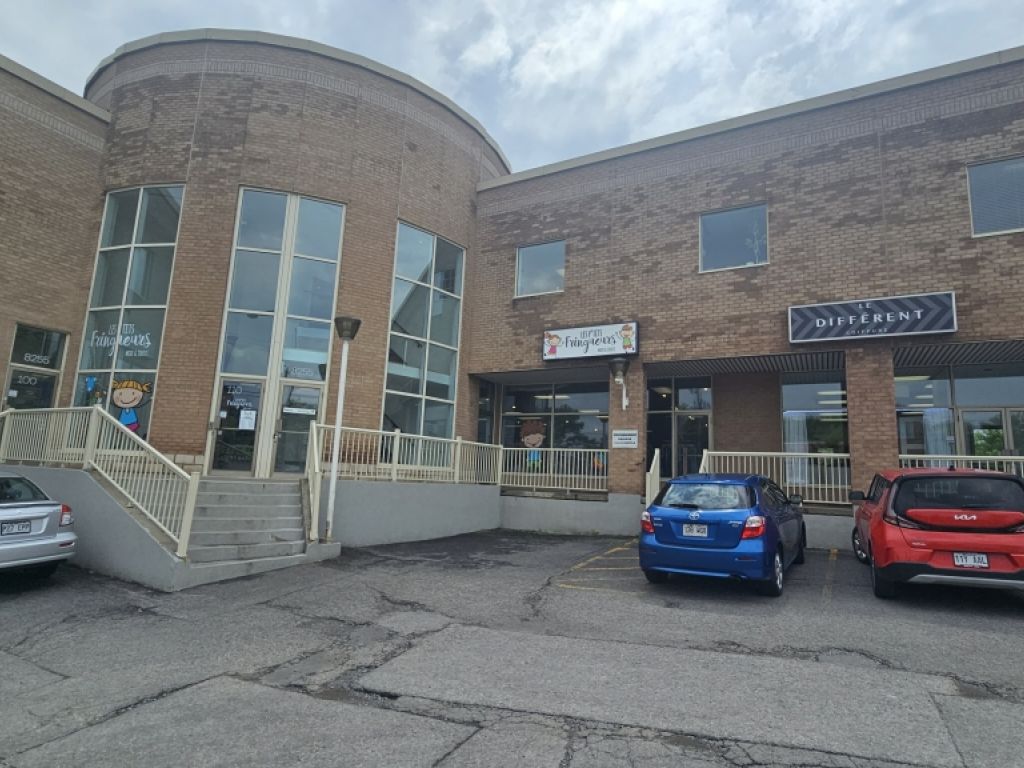Opportunit commerciale  louer   8255 boul. Henri-Bourrassa Charlesbourg - local 030