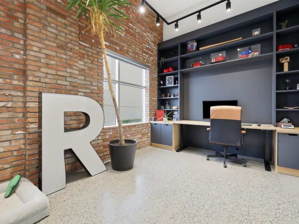 Condo industriel � vendre