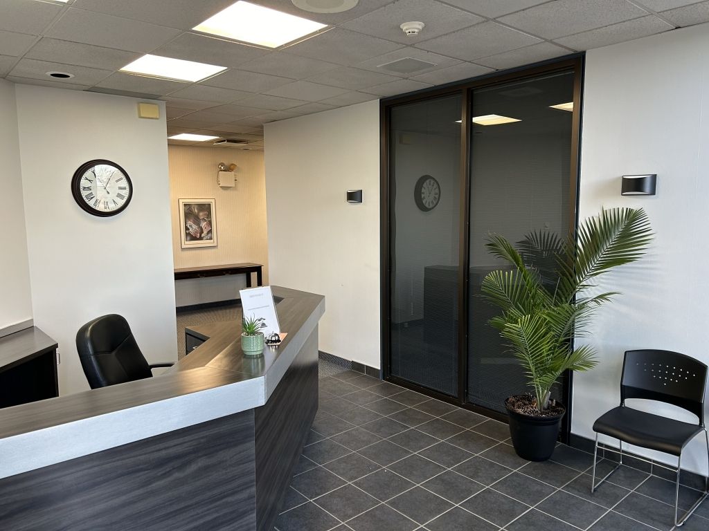 Bureaux professionnels � louer � 1 650 pi� � Saint-J�r�me 