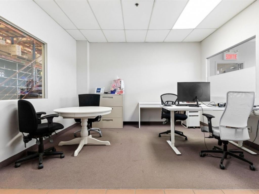 Espace bureau � louer - 1680 Rue Fleetwood