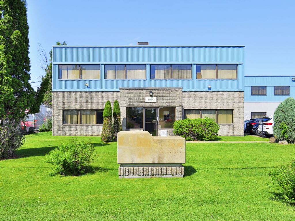 Immeuble industriel / bureaux  vendre