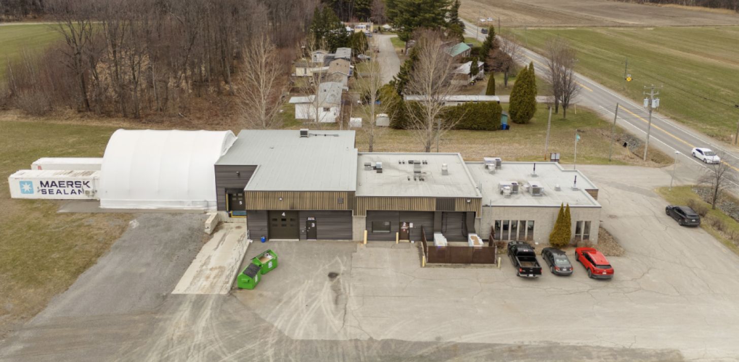 Industrial space for sale - For Sale