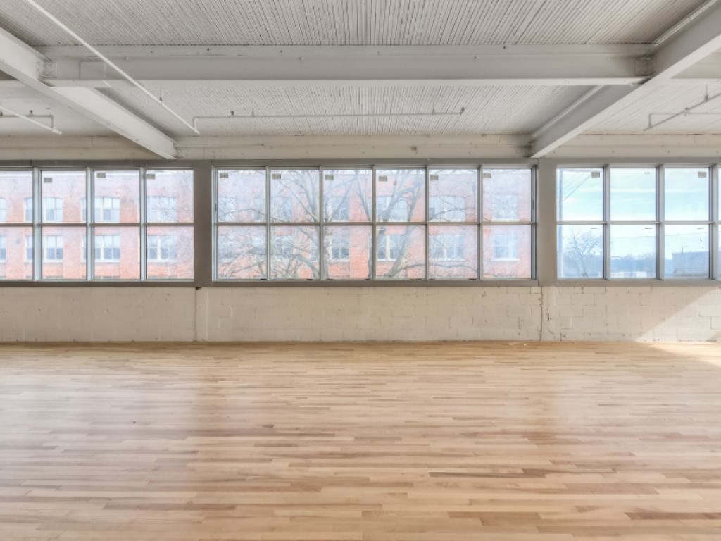 CLE EN MAIN Espaces bureaux commerciaux renovs  louer-HOMA