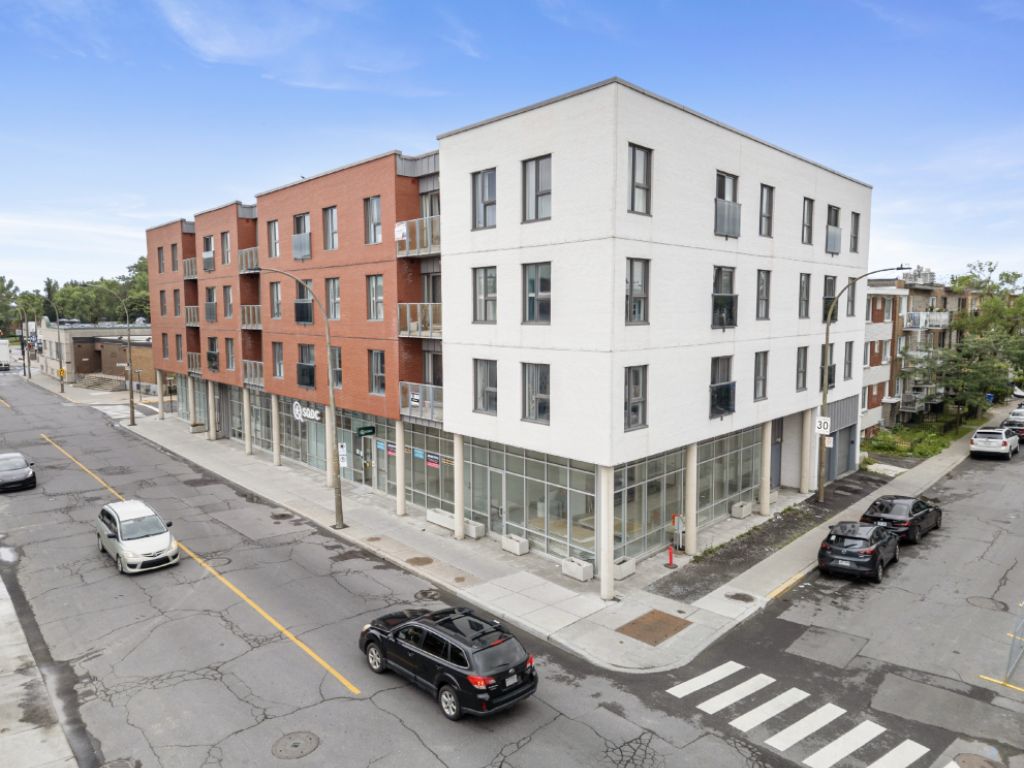 Commercial units for rent near MIL