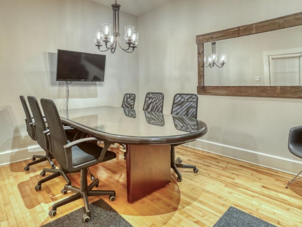 Very large semi-commercial 5plex for sale in Montreal