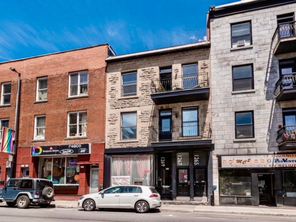 Commercial condo 1,277 sq. ft. Downtown Montreal