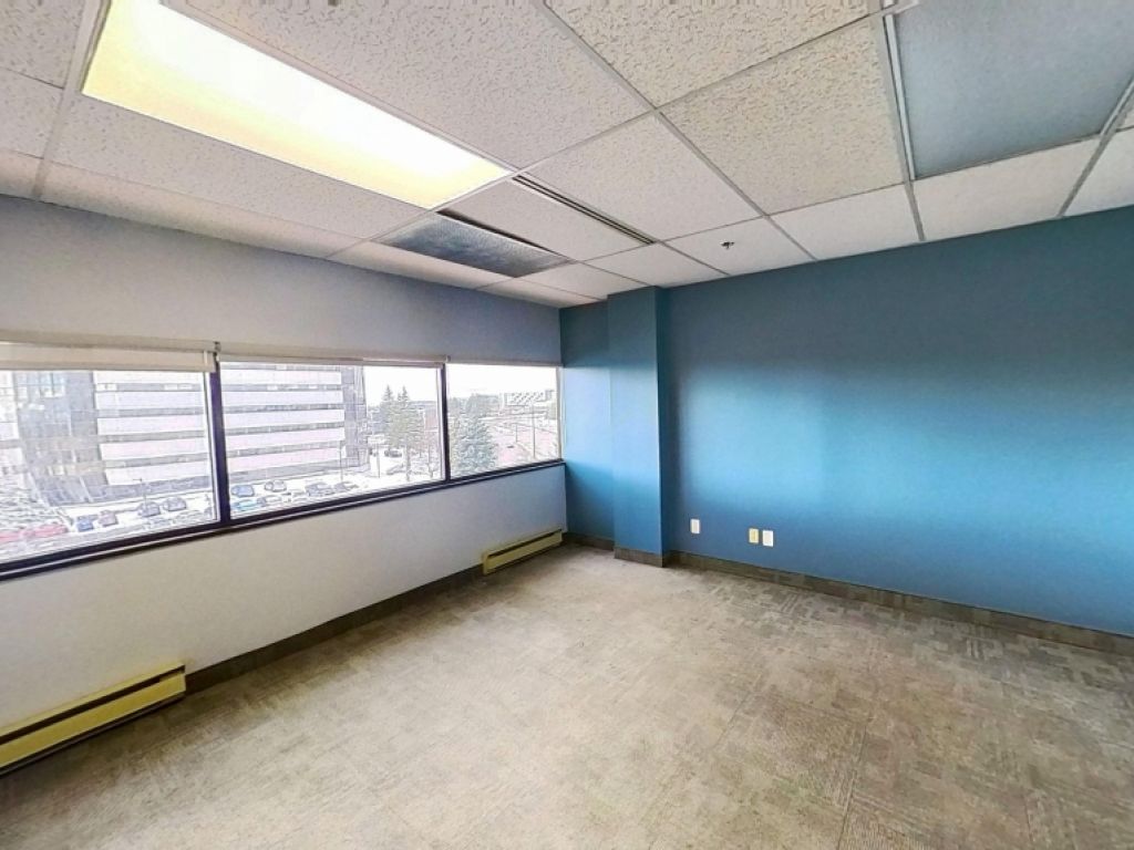 Espace de bureaux moderne  Place Iberville IV (Qubec)