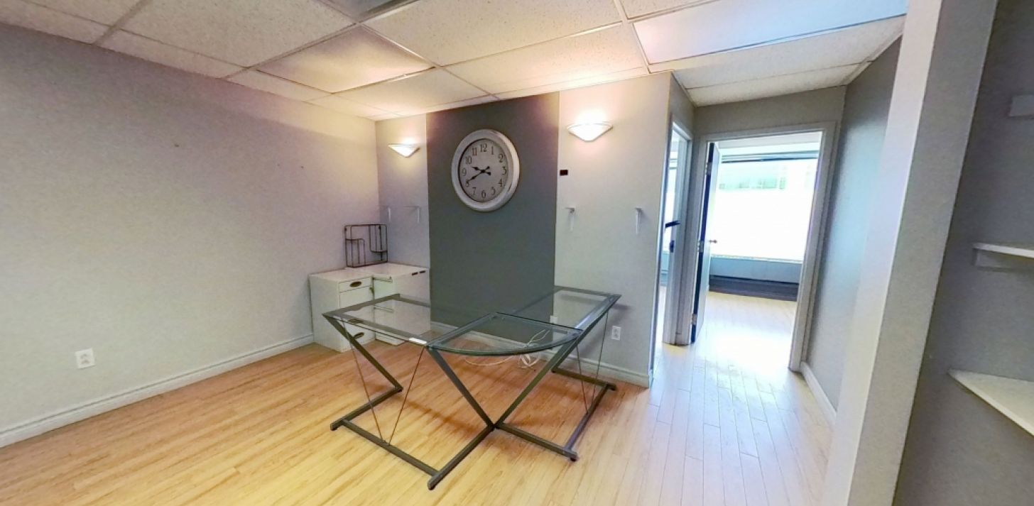 BUREAU SECTEUR STRATÉGIQUE SAINTE-FOY - For Rent