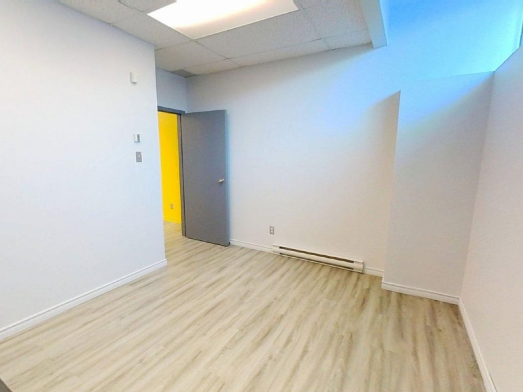 Local de bureau/commercial  louer  Ste-Foy
