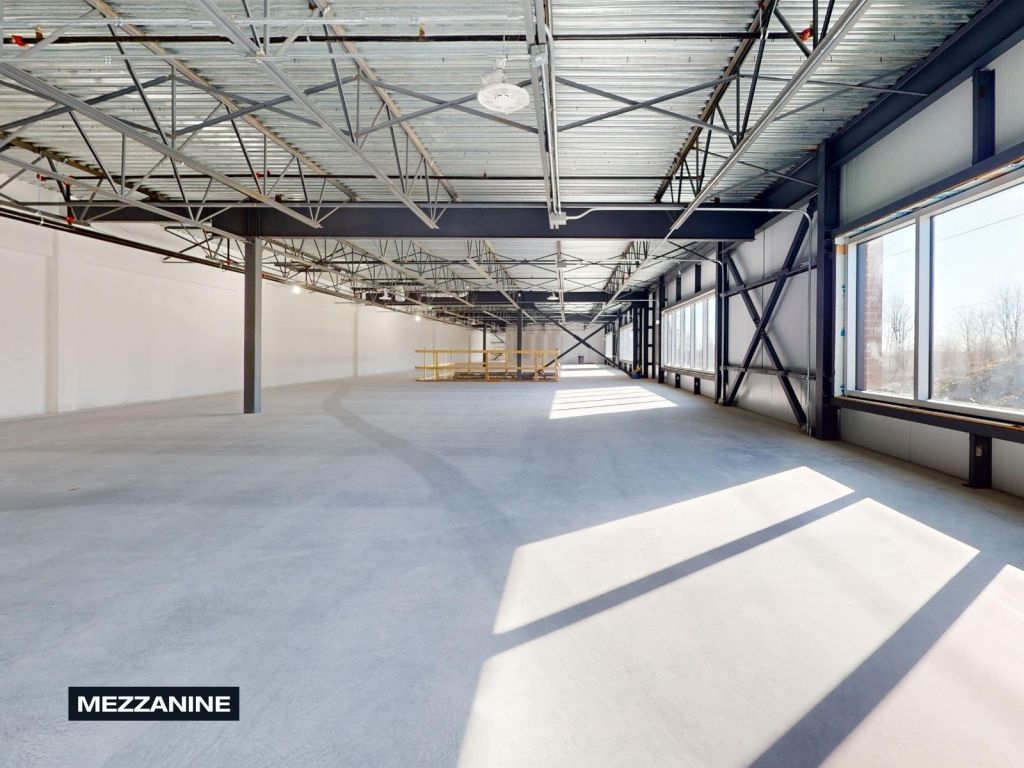 FROM 7000 S.Q.FT INDUSTRIAL SPACES FOR RENT - Saint-Jrme