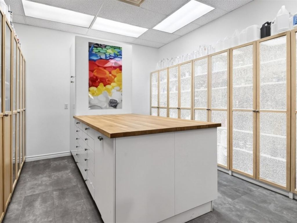 Condo commercial � vendre