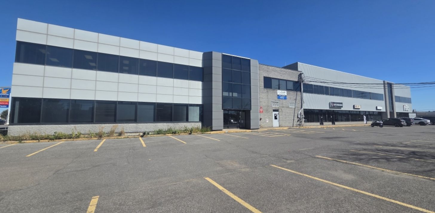 Espace de bureau au 455 Marais - à partir de 1100pc - For Rent