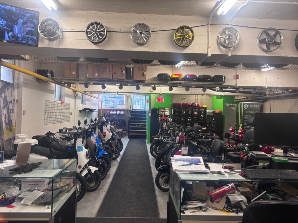 Local industriel l�ger � louer dans Villeray!