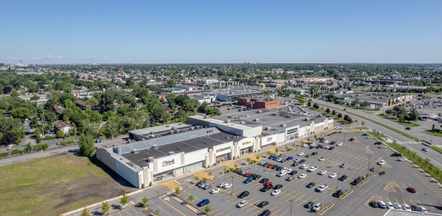 Commercial space for rent - For Rent