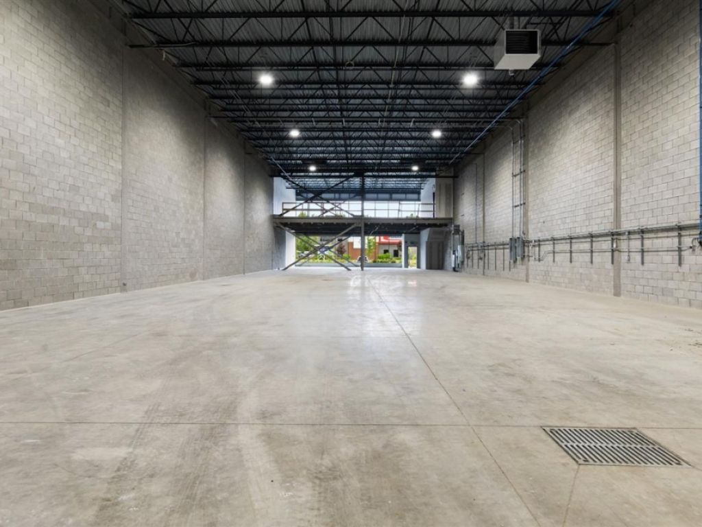 Condo industriel � vendre