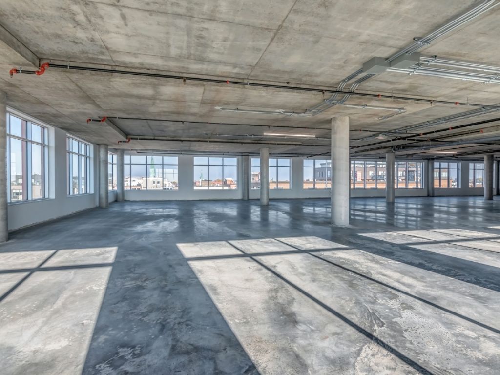 Brand new office space for lease in Mile-Ex