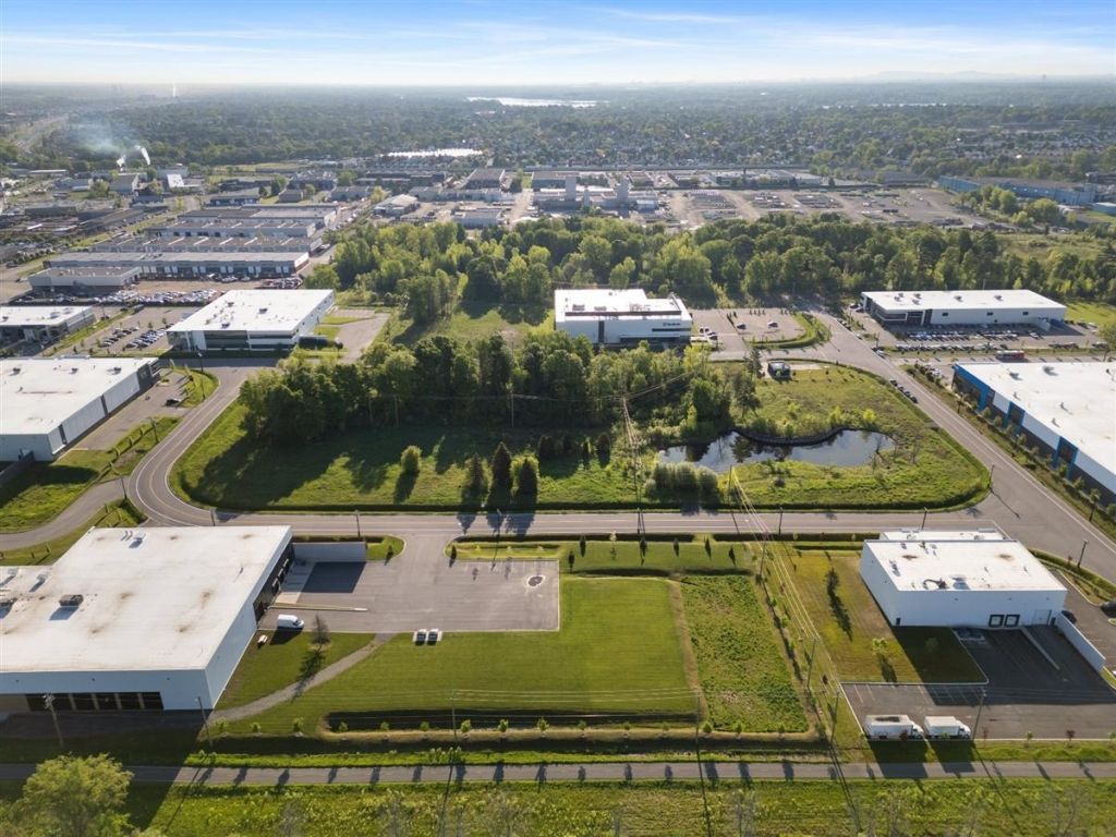 Condo industriel � louer � 1-2 All�e du Golf, local OP.3, Saint-Eustache