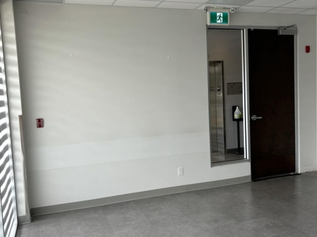  Commercial condo for rent - 3333 100eme avenue, Laval