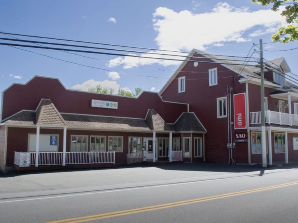 Lpicerie du Village