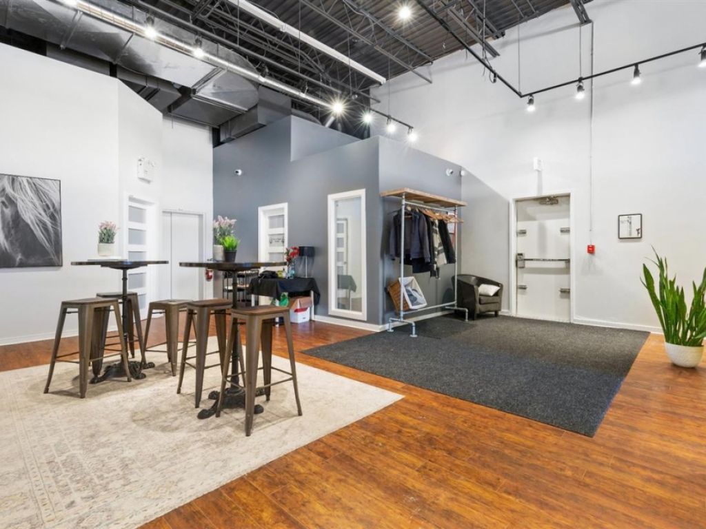 Terrain industriel � louer � Boul. Dagenais O., Laval (Vimont)