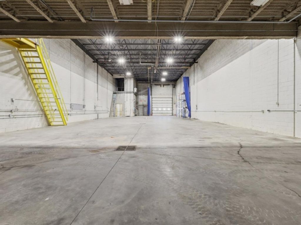 Industrial space for rent