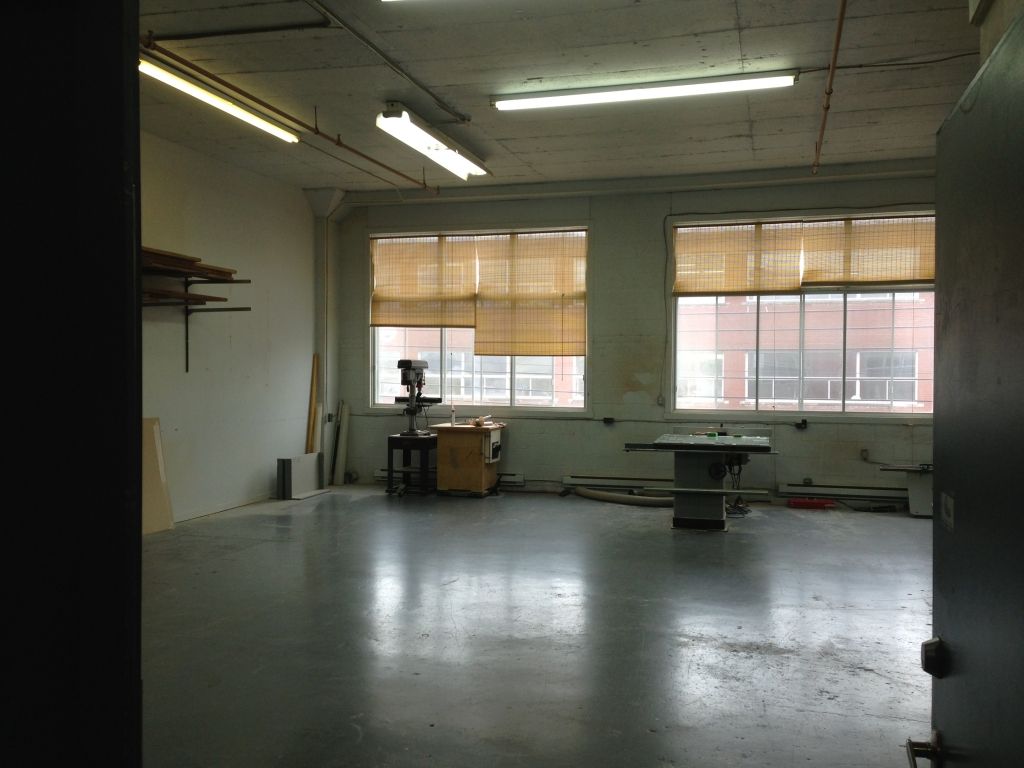Commercial space for rent in Rosemont!