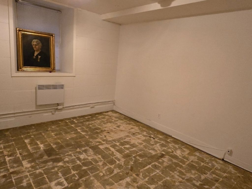 1250 sqft space for non-profit organization in Outremont