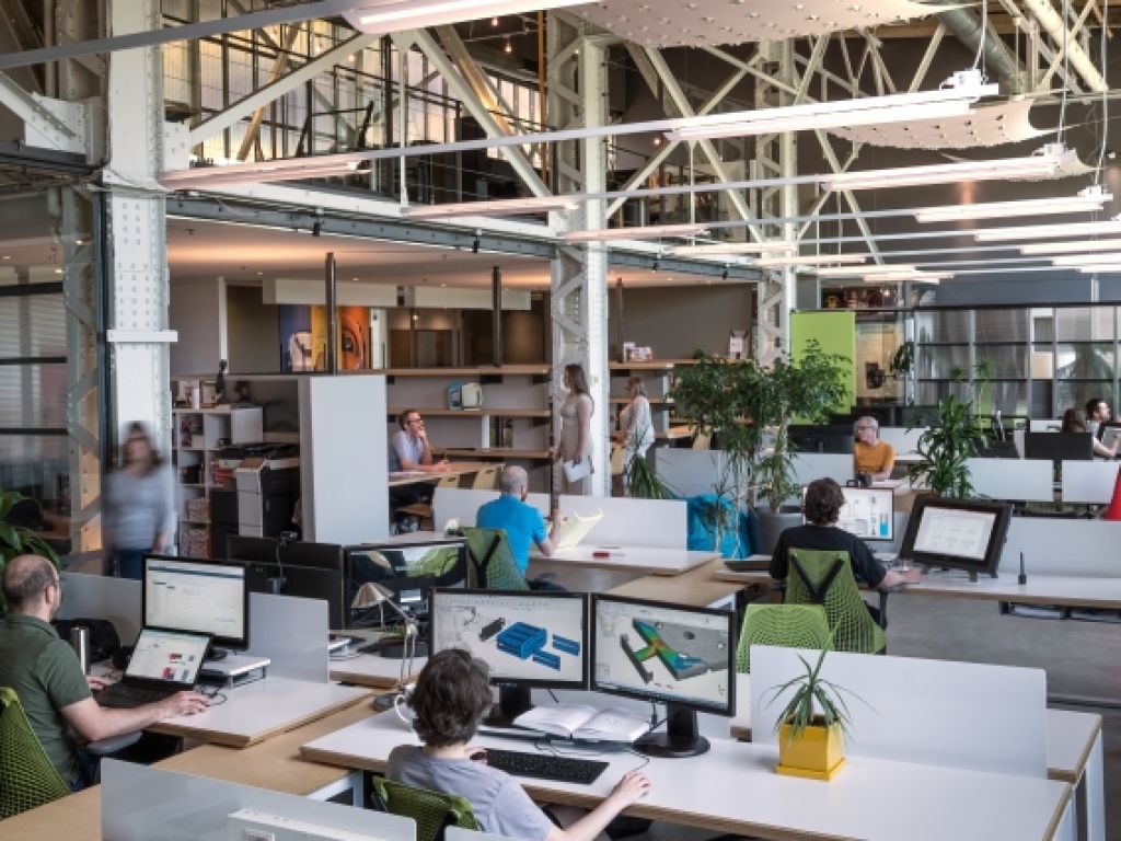 Technopôle Angus      2522 square feet