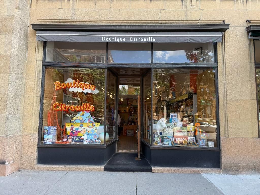 Condo commercial 742 pc au RDC + sous-sol Outremont