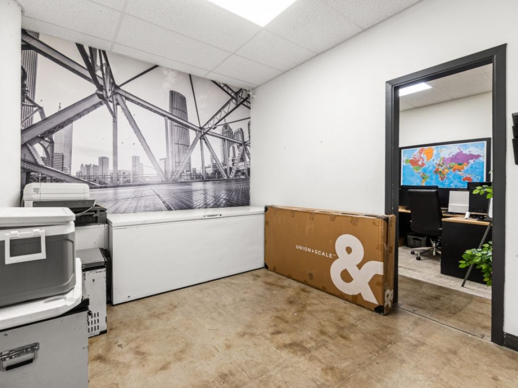 Espace de bureaux cl� en main � 3035-110 avenue Maricourt Sainte-Foy