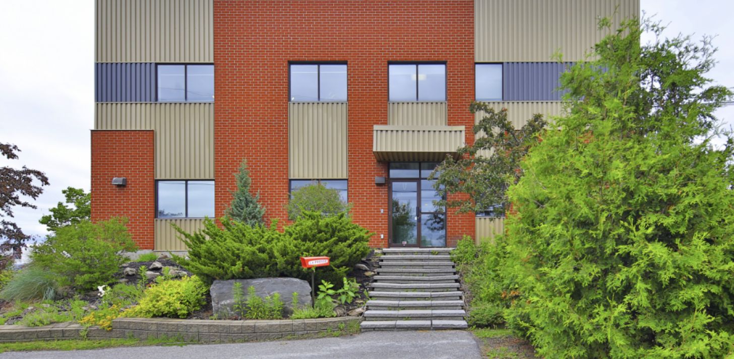Espaces bureaux à louer - À louer