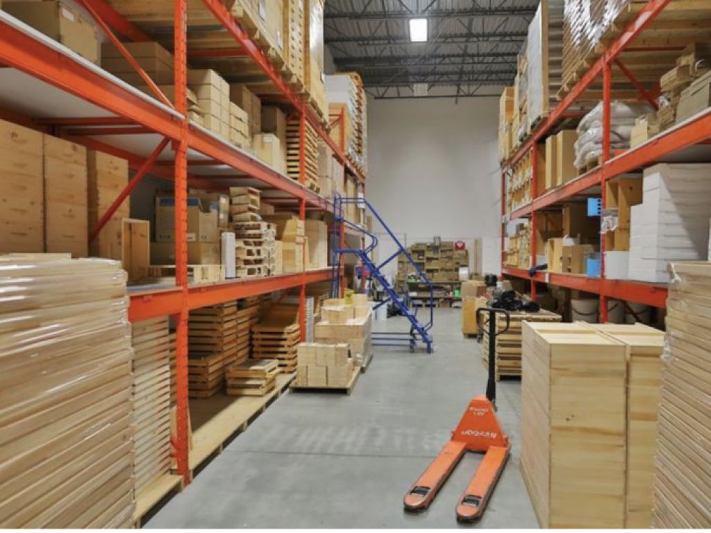 Great space Industrial and/or Commercial - Showroom - Office Space for Rent