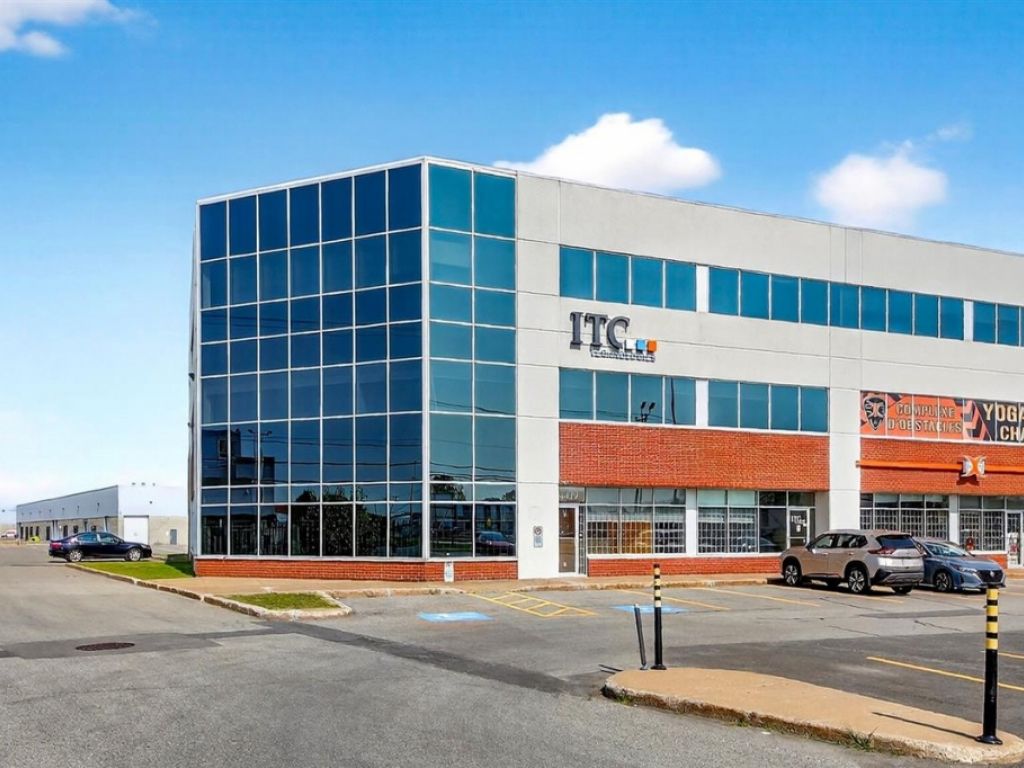 Espace bureau � louer � 4451-4479 Aut. Jean-No�l-Lavoie (A-440), local 250, Laval (Chomedey)