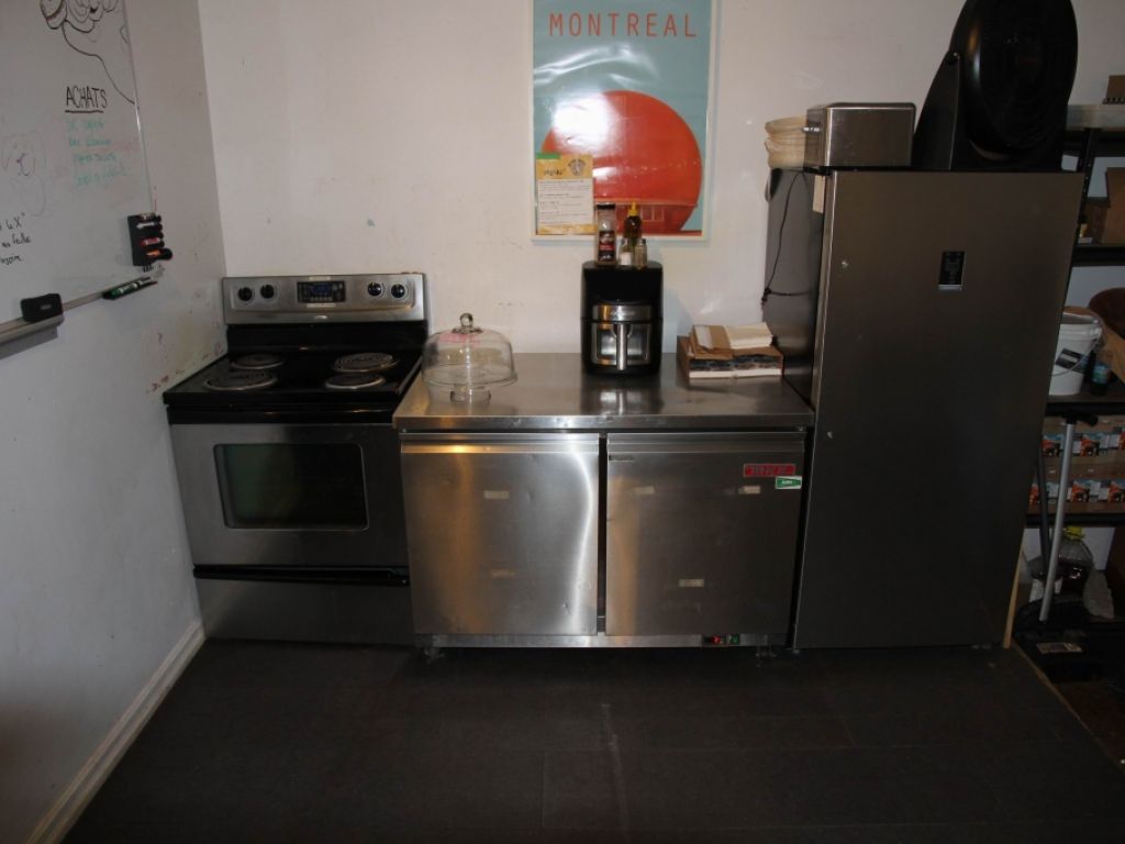 Charmant Caf  vendre Av. Mont-Royal Montral